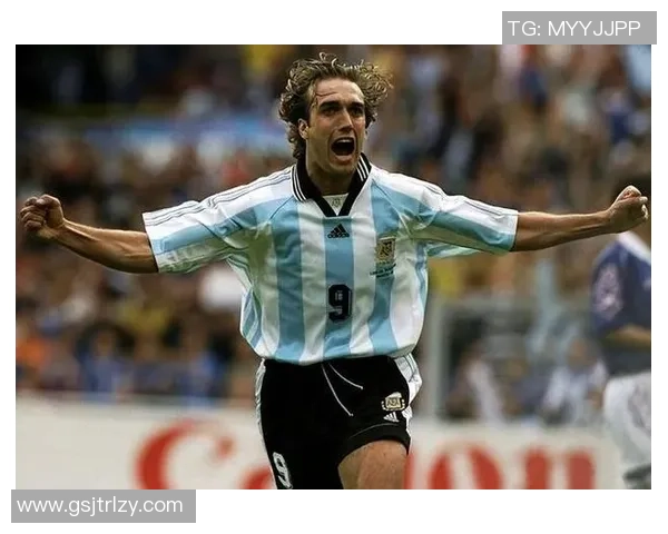 名字相似的足球明星盘点谁是你心中的最佳球员 名字相似的足球明星盘点谁是你心中的最佳球员